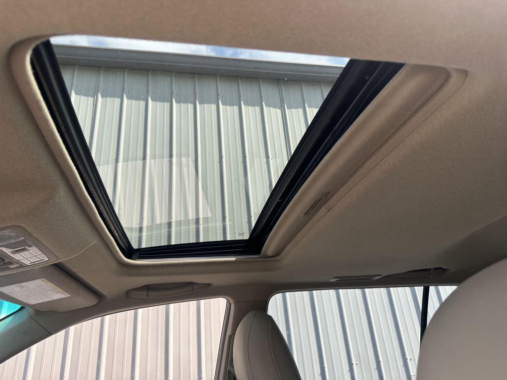 2010 Toyota Highlander Limited - Photo 10